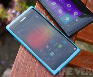Nokia N9 Android