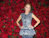 Blake Lively Is a Chanel Queen!